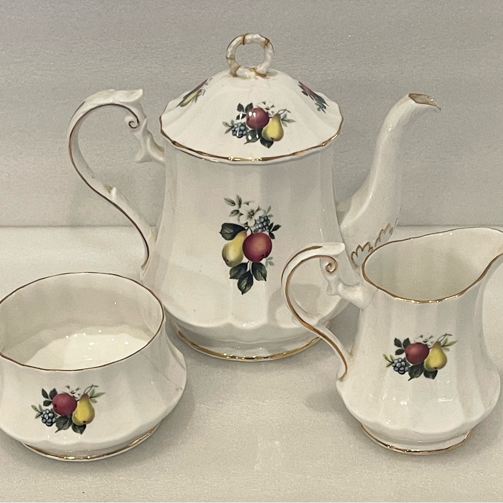 Floral Fruit Tea Set - Picture 2 of 10
